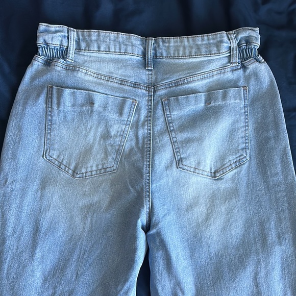Jeans - Picture 6 of 6
